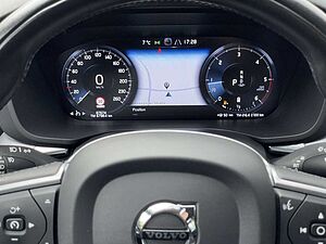 Volvo  B4 AWD Momentum Pro BLIS | HARMAN/KARDON | VOLL-LE