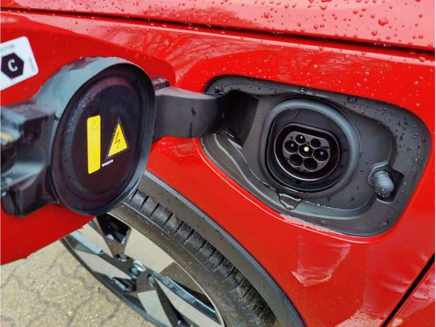 Volvo  T5 Recharge Plug-In Hybrid Plus Bright